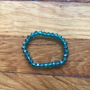 Iridescent turquoise bead elastic bracelet